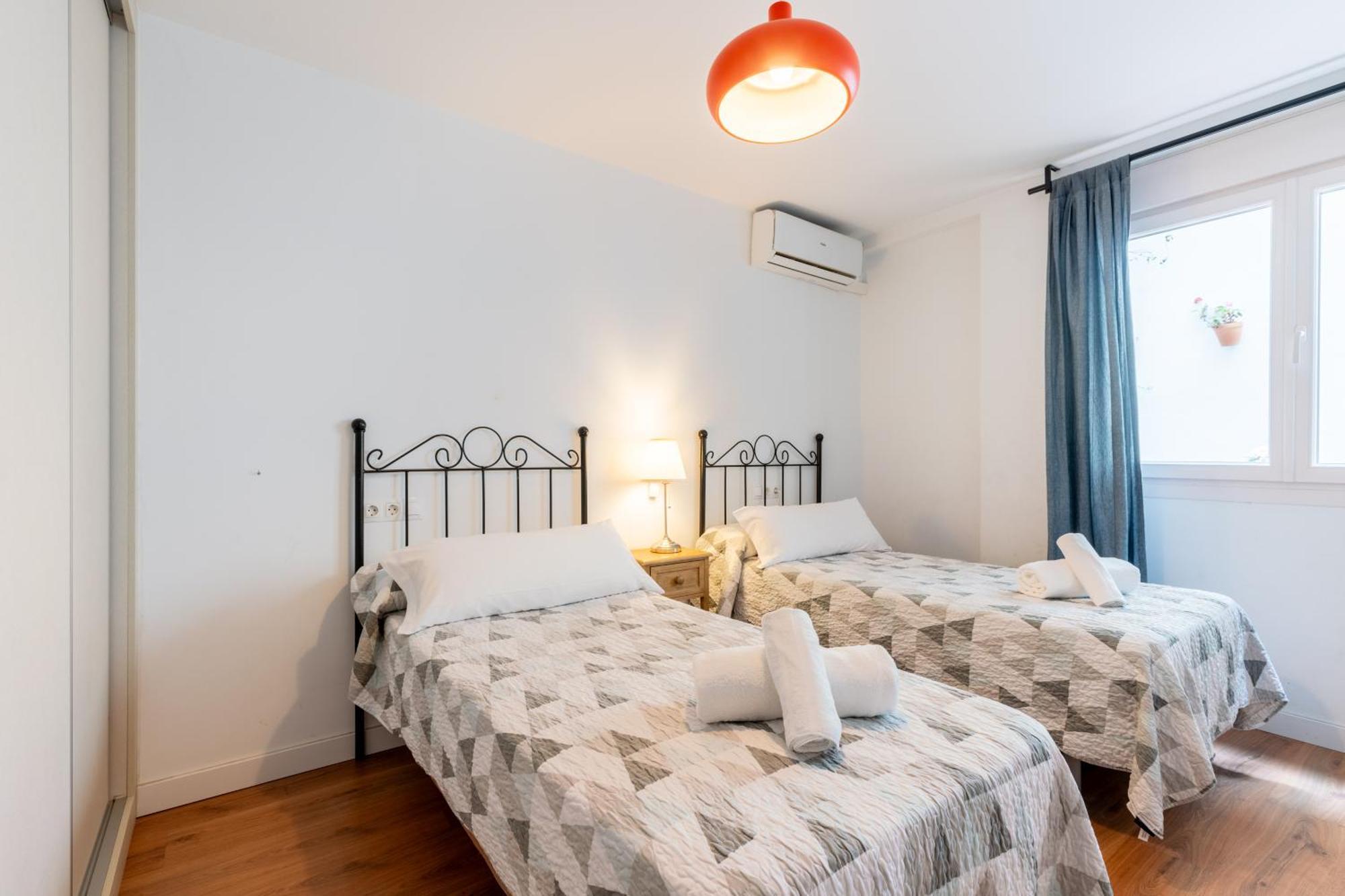 Apartment Sn Parking Incluido 4bd 2bth Excelente Ubicacion Sevilla